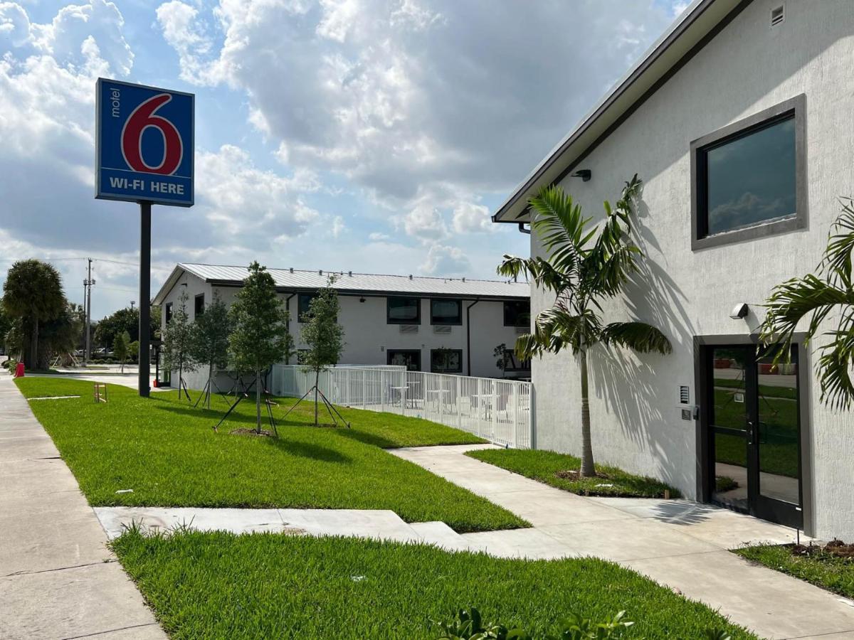 Motel 6-Fort Lauderdale, Fl Exterior photo