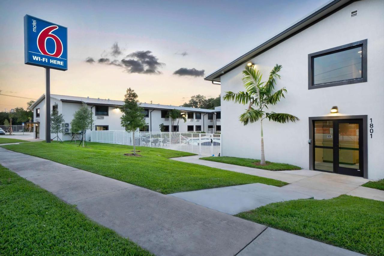 Motel 6-Fort Lauderdale, Fl Exterior photo