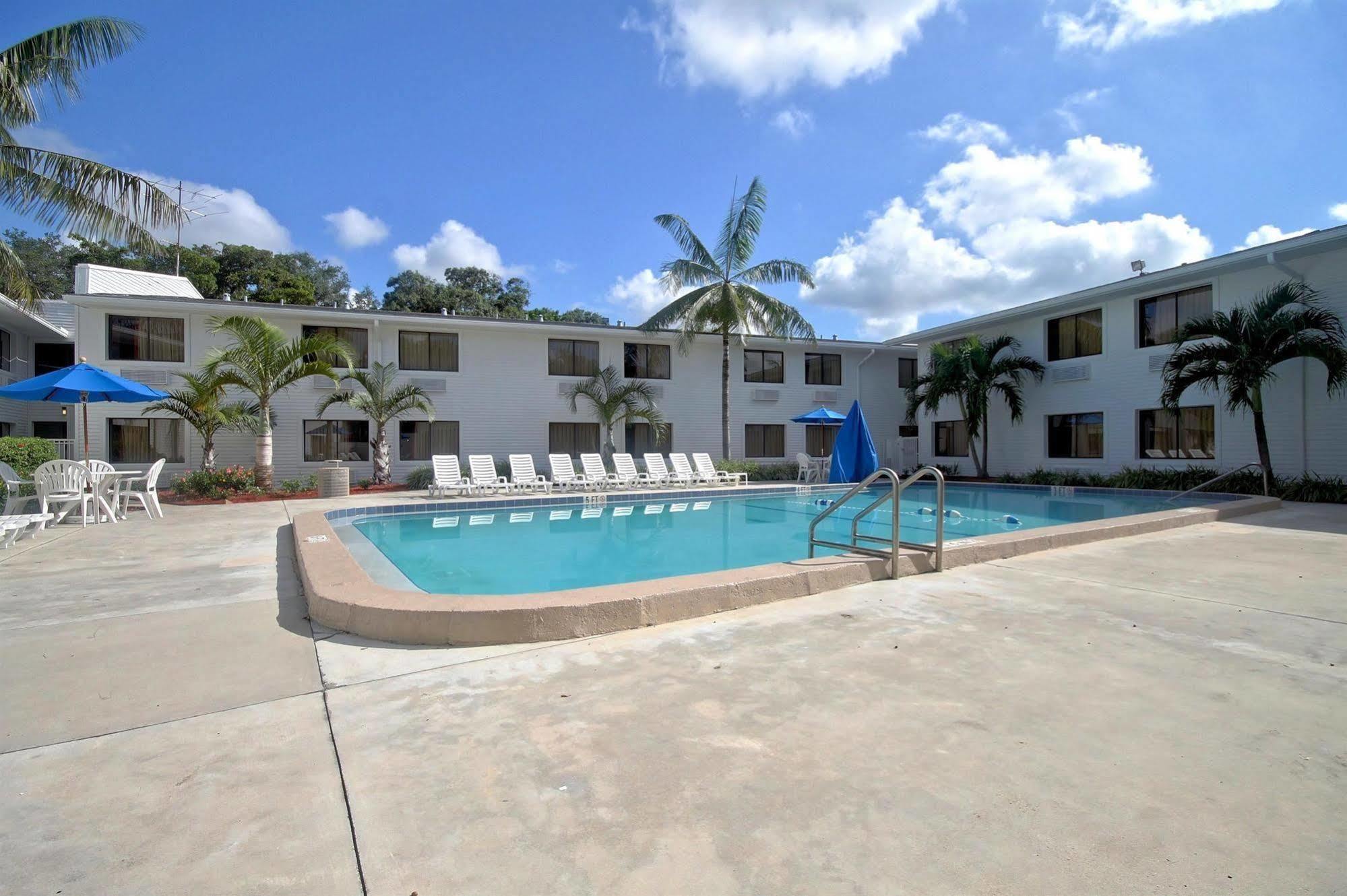 Motel 6-Fort Lauderdale, Fl Exterior photo