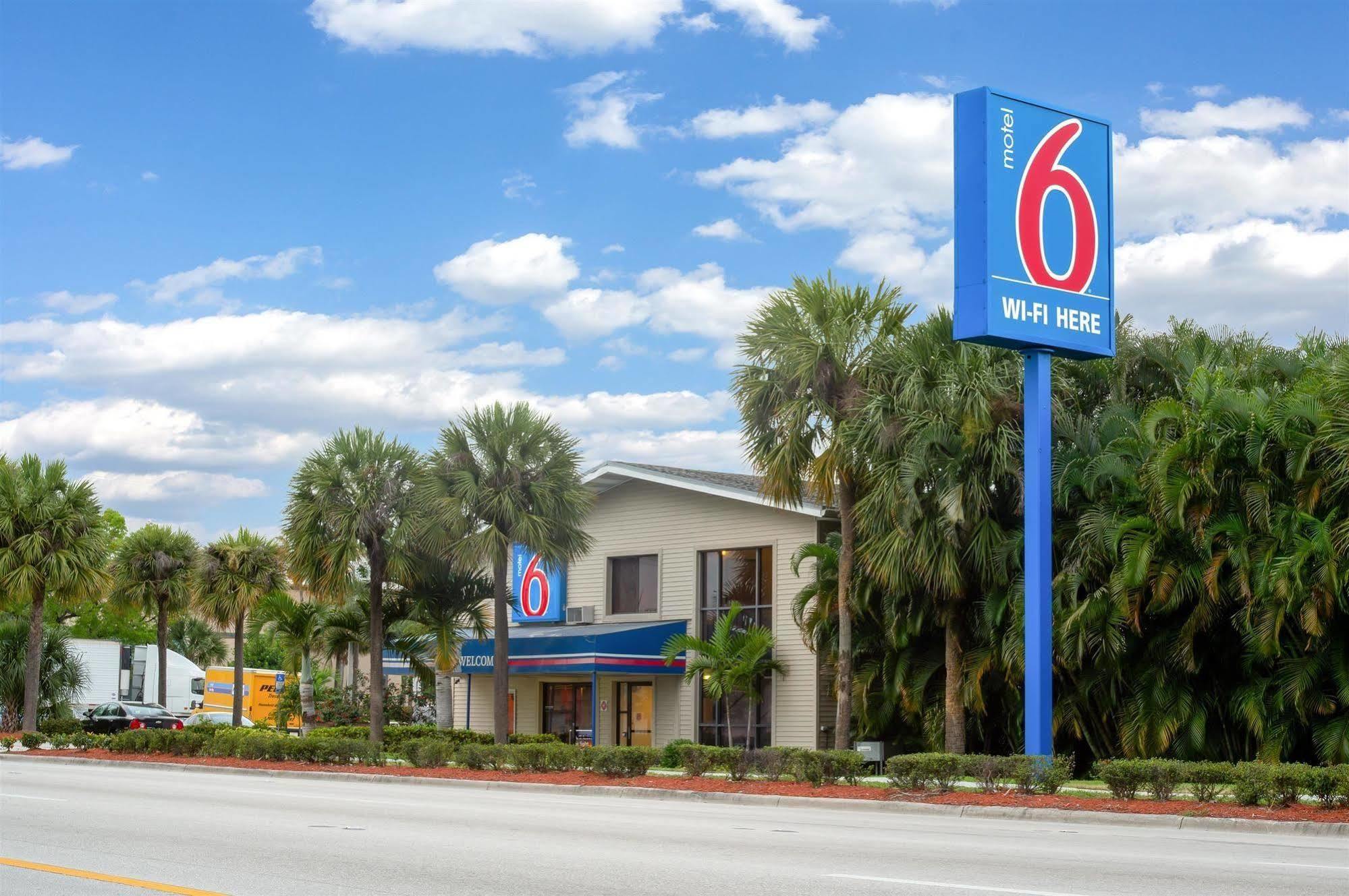 Motel 6-Fort Lauderdale, Fl Exterior photo